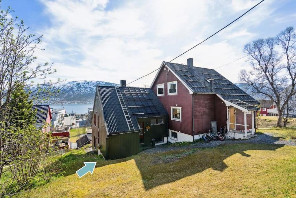Cozy Little House In Tromso City Exteriör bild